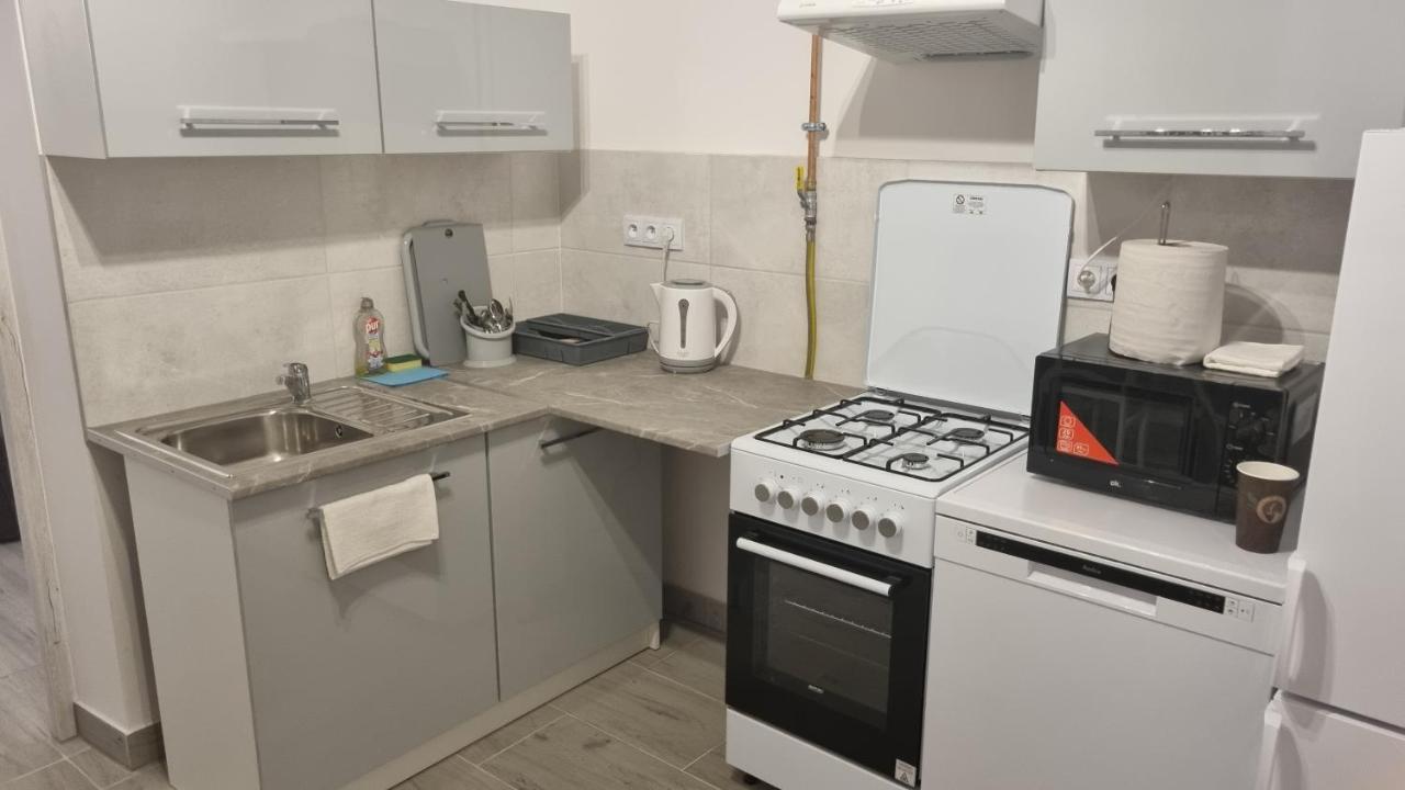 Etna 3 Dom Z Parkingiem Rzeszow Morgowa Apartment Exterior photo